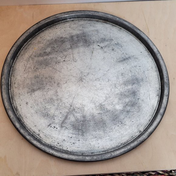 MCM Metal Cake Pie Taker With Handle Scottie Dog Chef Off White Silver 4 Pieces - Picture 11 of 13